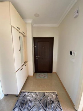 Sarıyerde boğaz manzaralı eşyalı daire